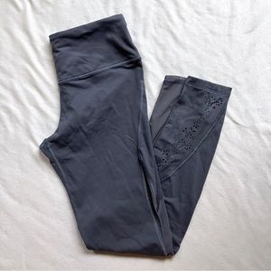 Victoria Sport Knockout Medium Long Leggings